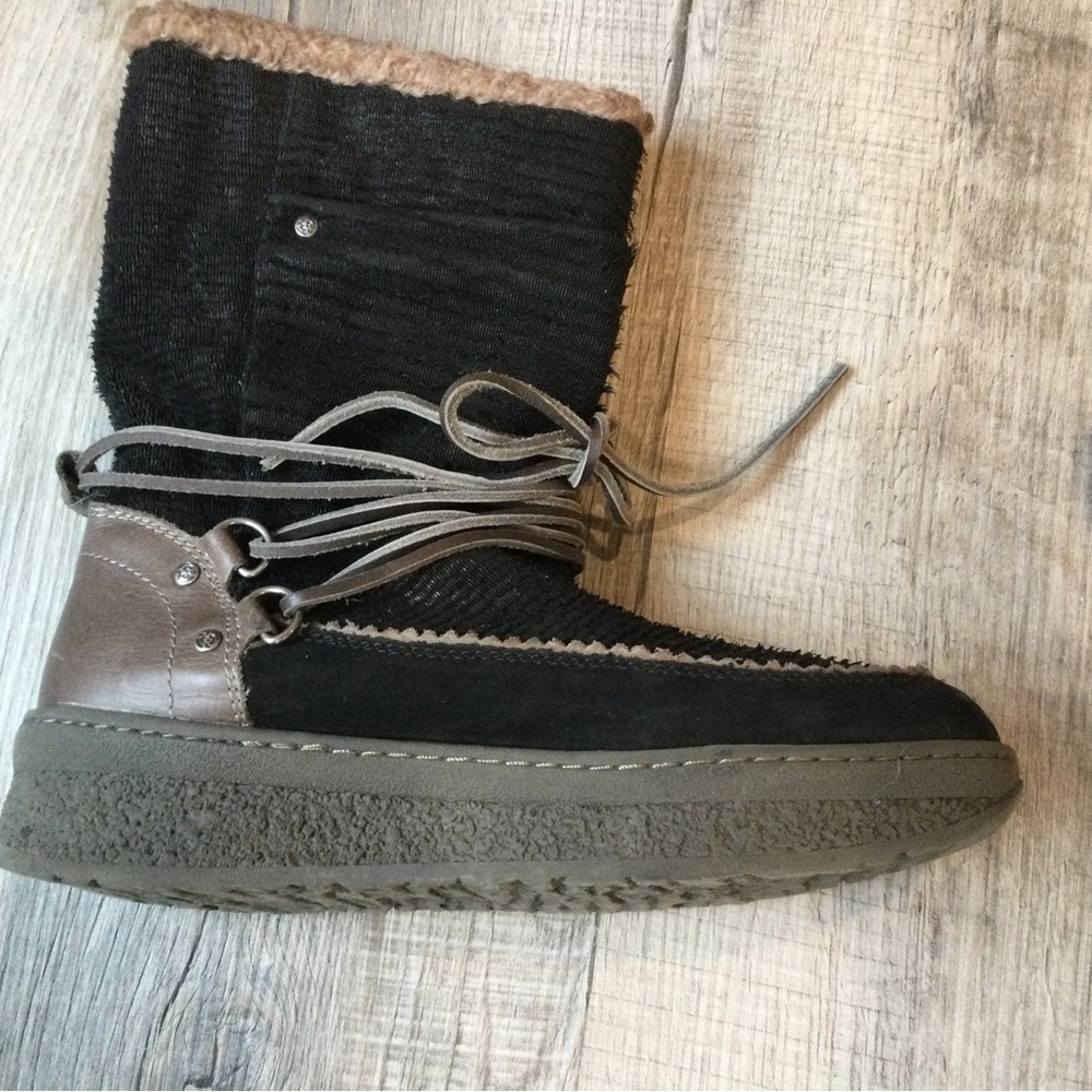 OTBT Leather Slope Boot - Picture 7 of 11